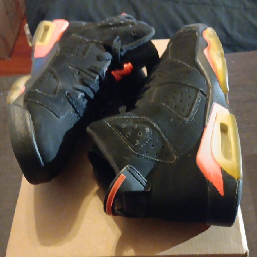 Jordan 6 Retro (GS) Rare 2014 OG Infrared Black Mens 6Y Womens 7.5 EUC - Picture 8 of 9